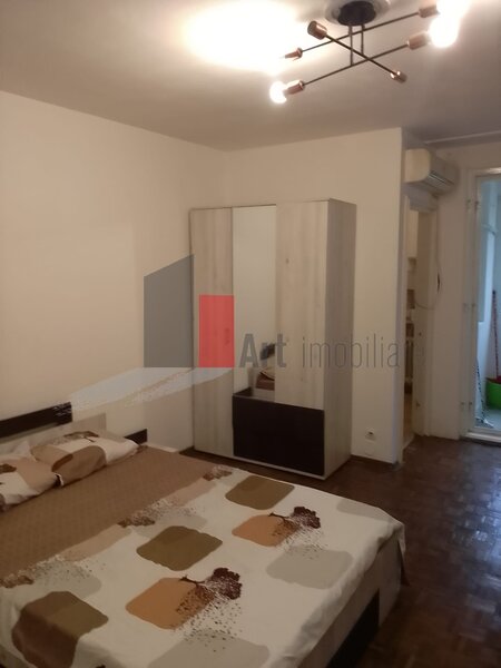 Drumul Taberei, garsoniera